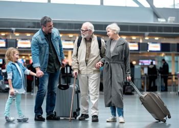 سفر با سالمندان