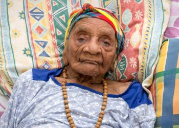 صد سال کافی است!