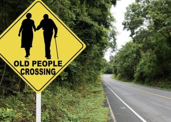 سالمندان و شهرهای خودرومحور