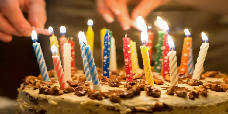 پیری یک فرایند تدریجی نیست و در دو مرحله مهم سرعت می‌گیرد