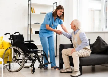 چالش‌های ارائه خدمات تخصصی به سالمندان مبتلا به بیماری‌های خاص